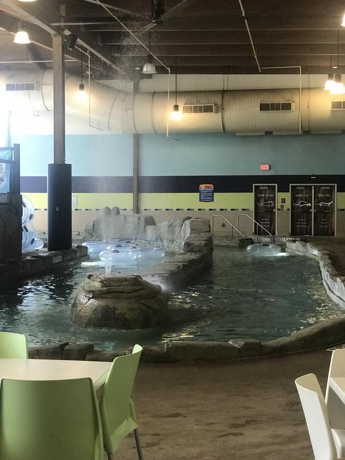 Soaring Eagle Waterpark And Hotel Mount Pleasant Exterior photo
